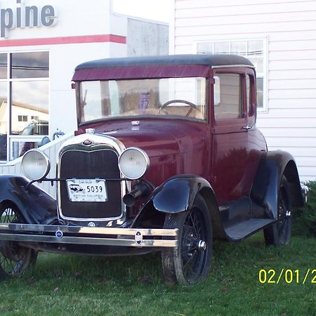 Model A Inn Cranbrook Luaran gambar