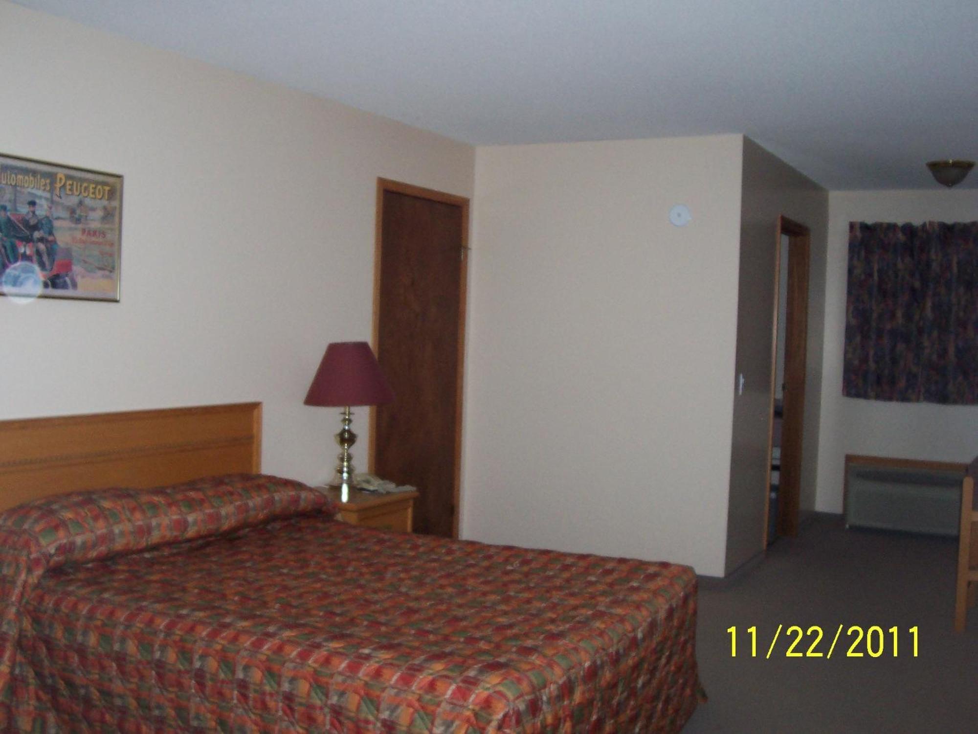 Model A Inn Cranbrook Luaran gambar